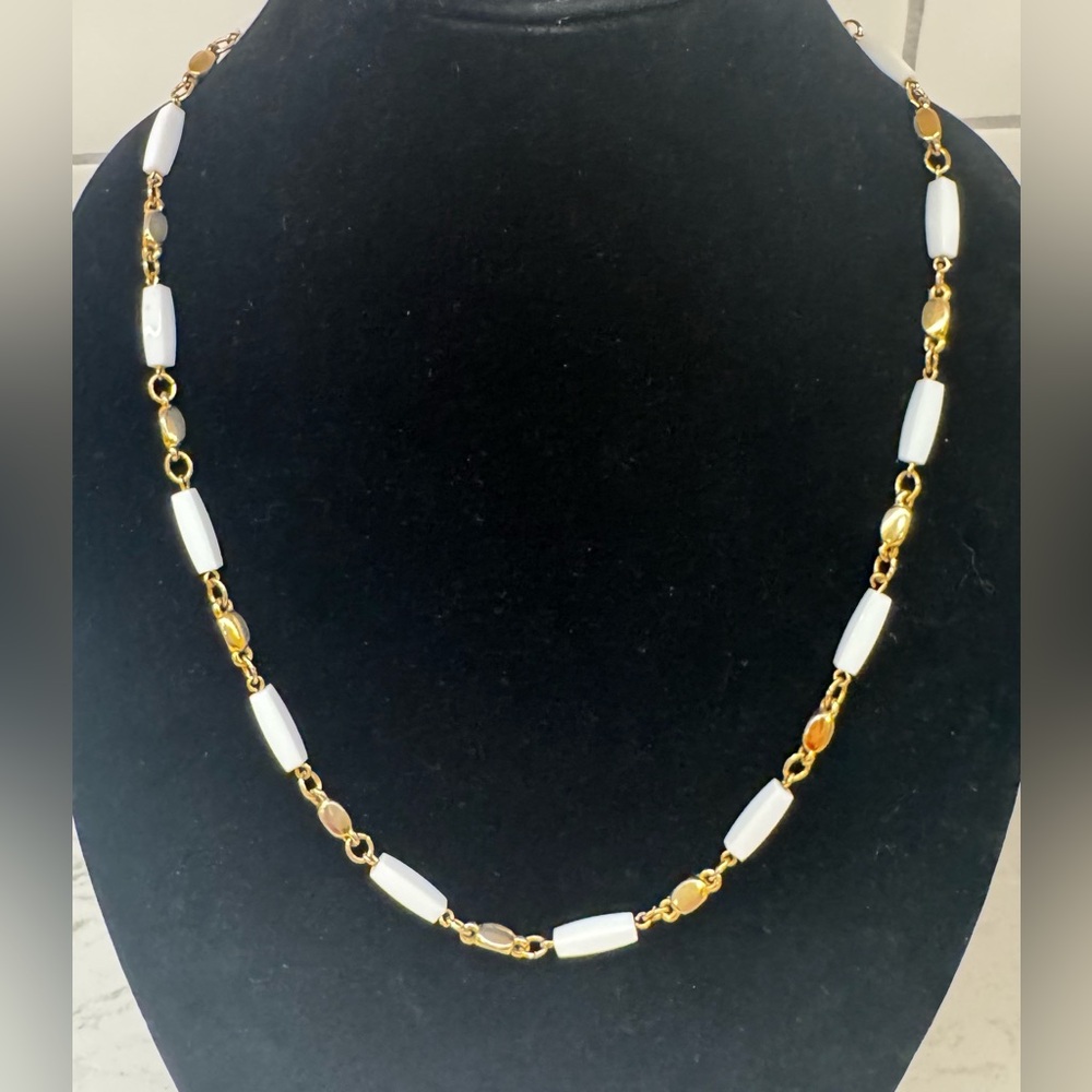✨ Vintage Crown Trifari Gold & White Beaded Classic Necklace | 24”